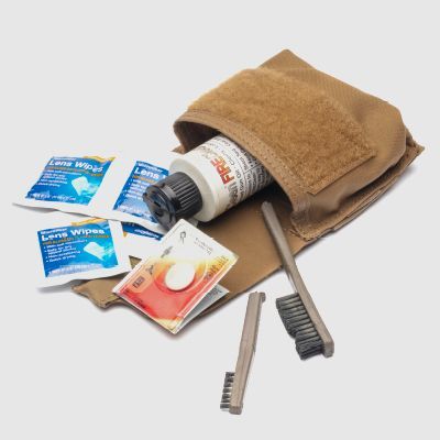 Pouch holder for cleaning weapon supplis